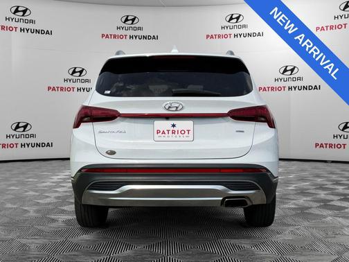 Quartz White 2022 Hyundai SANTA FE SEL 2.4