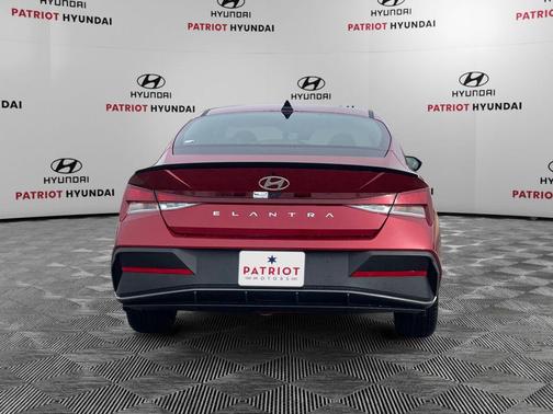 2026 Hyundai ELANTRA Sport