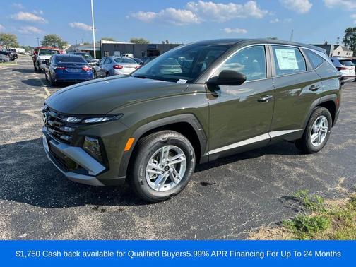 2025 Hyundai TUCSON SE