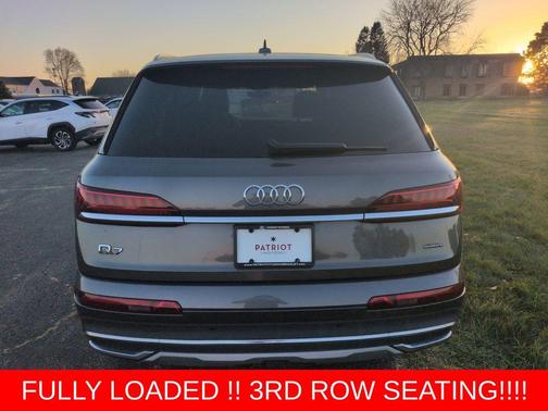 2020 Audi Q7 45 Premium Plus