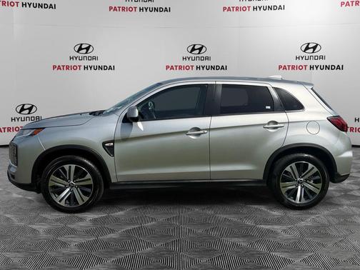 Alloy Silver Metallic 2024 Mitsubishi Outlander Sport 2.0 ES