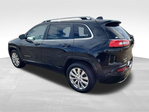 2018 Jeep Cherokee Overland