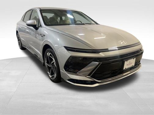 2026 Hyundai SONATA SEL