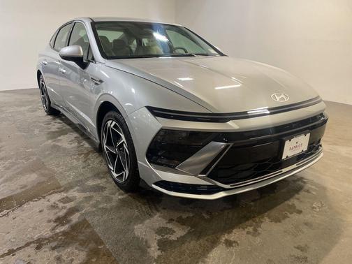 2026 Hyundai SONATA SEL