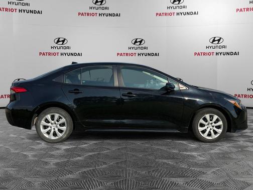 Midnight Black Metallic 2024 Toyota Corolla LE