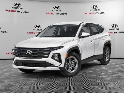 Serenity White Pearl 2026 Hyundai TUCSON SE