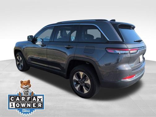 2022 Jeep Grand Cherokee 4xe Base