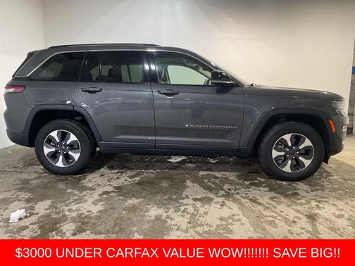 2022 Jeep Grand Cherokee 4xe Base