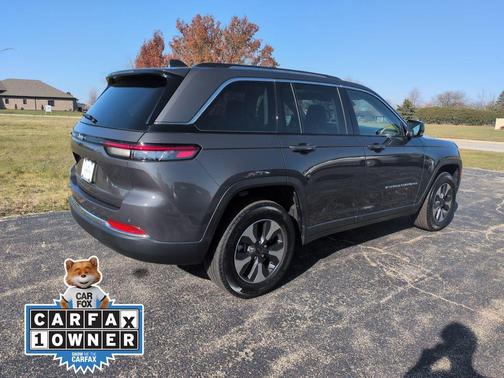 2022 Jeep Grand Cherokee 4xe Base