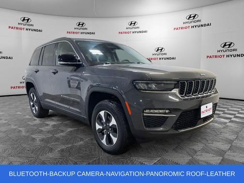 Baltic Gray Metallic Clearcoat 2022 Jeep Grand Cherokee 4xe Base