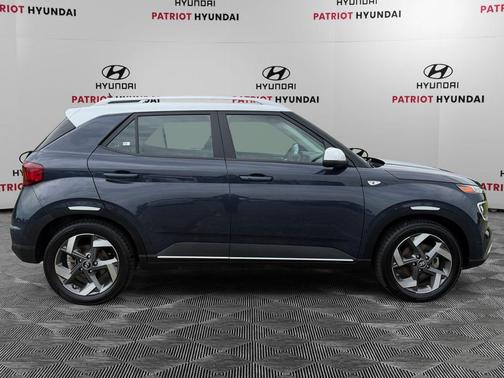 Denim w/White Roof 2023 Hyundai VENUE Limited