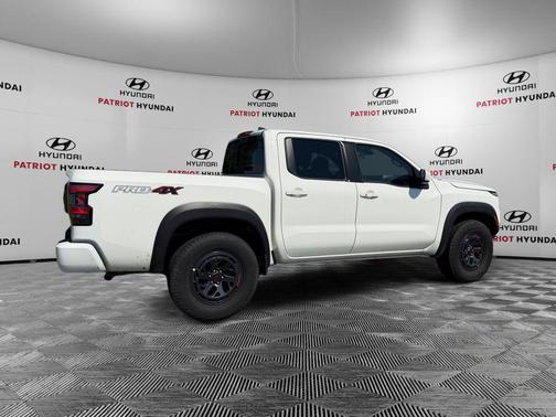 Glacier White 2026 Nissan Frontier PRO-4X