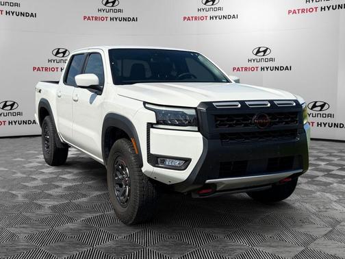 Glacier White 2026 Nissan Frontier PRO-4X