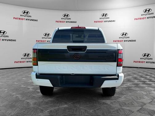 Glacier White 2026 Nissan Frontier PRO-4X