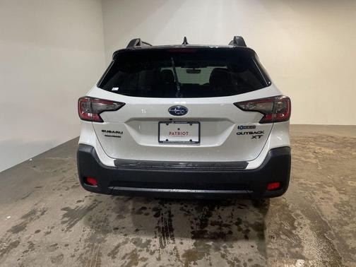 2024 Subaru Outback Onyx Edition XT