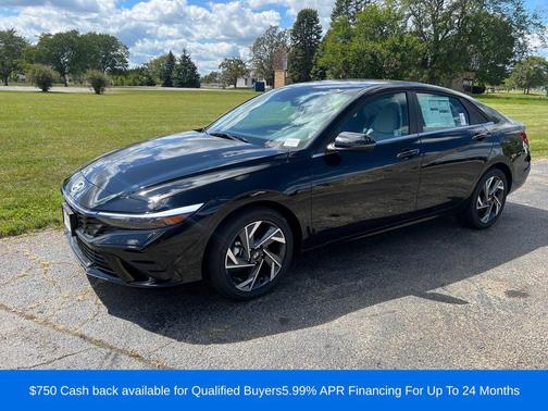 2025 Hyundai ELANTRA Limited