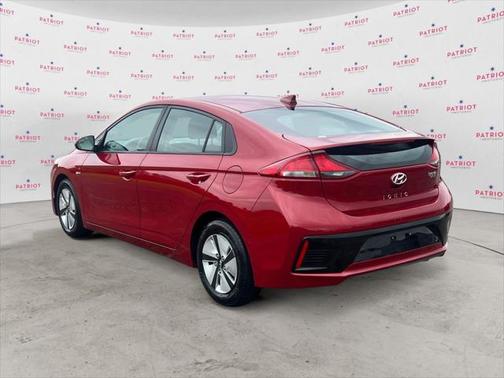 2019 Hyundai IONIQ Hybrid Blue