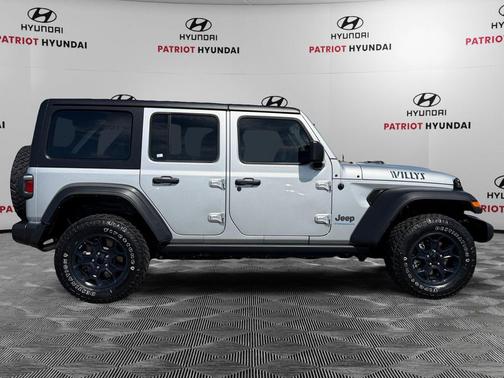 Silver Zynith Clearcoat 2023 Jeep Wrangler 4xe Base