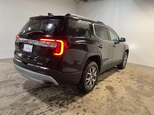 2023 GMC Acadia AWD SLE