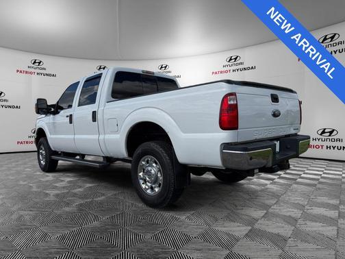 OXFORD WHITE 2015 Ford F-250 XLT