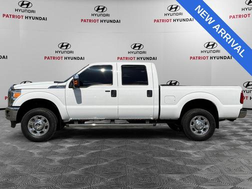 OXFORD WHITE 2015 Ford F-250 XLT