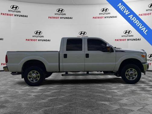 OXFORD WHITE 2015 Ford F-250 XLT