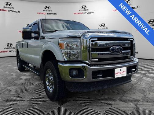 OXFORD WHITE 2015 Ford F-250 XLT