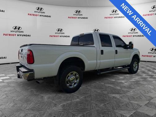 OXFORD WHITE 2015 Ford F-250 XLT