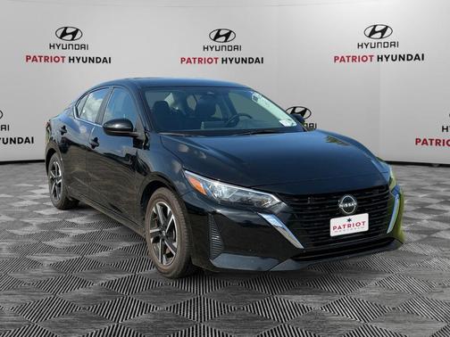 Super Black 2024 Nissan Sentra SV