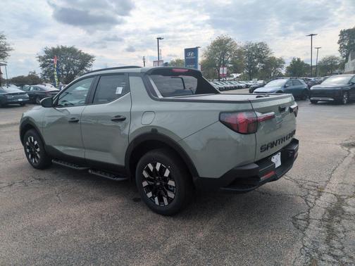 2026 Hyundai SANTA CRUZ SEL Activity