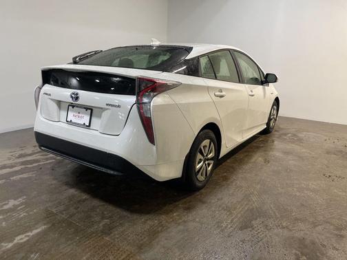 2018 Toyota Prius Four