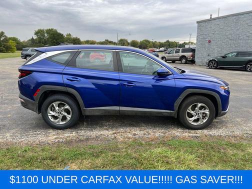 2023 Hyundai TUCSON SE