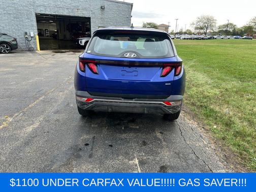 2023 Hyundai TUCSON SE