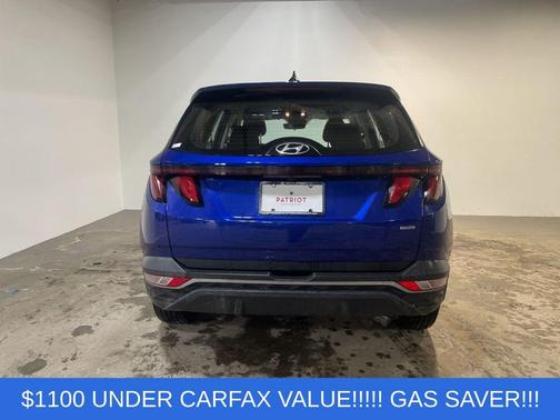 2023 Hyundai TUCSON SE