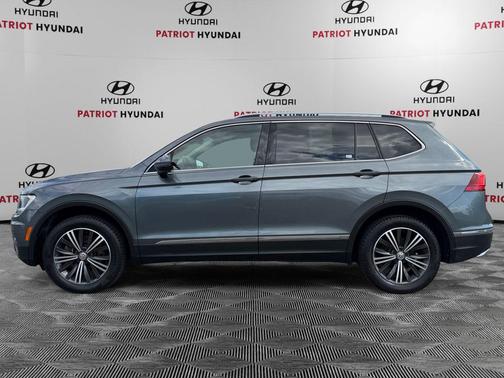 Platinum Gray Metallic 2019 Volkswagen Tiguan 2.0T SEL