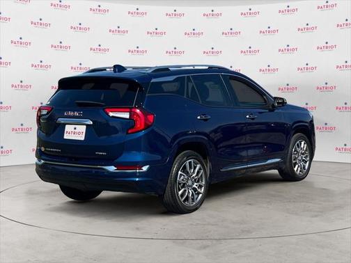 2022 GMC Terrain Denali