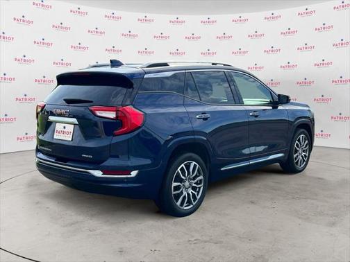 2022 GMC Terrain Denali