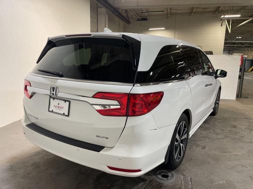 2020 Honda Odyssey Elite