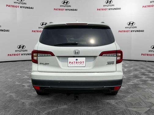 Platinum White Pearl 2021 Honda Pilot AWD Special Edition