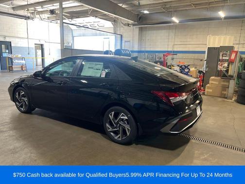 2025 Hyundai ELANTRA Sport