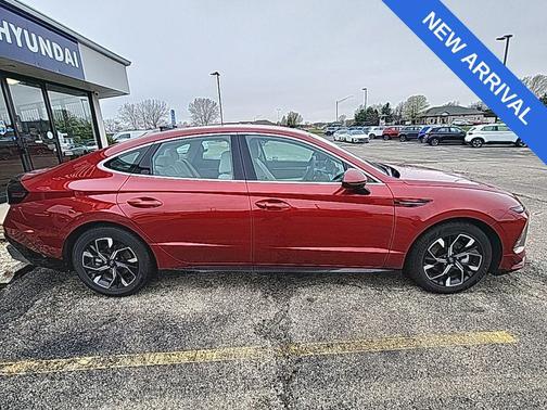 2025 Hyundai SONATA SEL