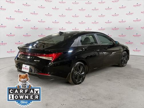 2023 Hyundai ELANTRA HEV Blue