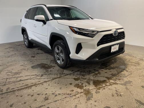 2024 Toyota RAV4 Hybrid LE