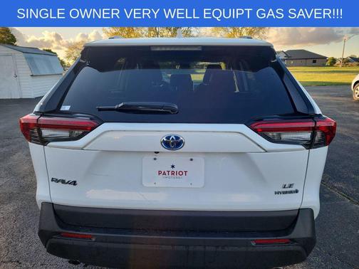 2024 Toyota RAV4 Hybrid LE