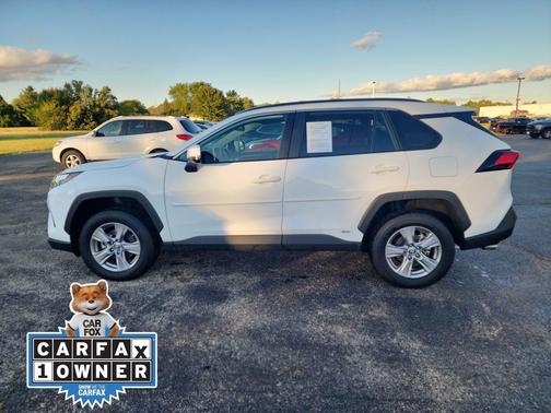 2024 Toyota RAV4 Hybrid LE