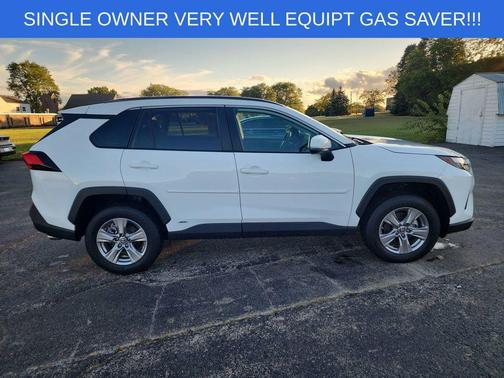 2024 Toyota RAV4 Hybrid LE