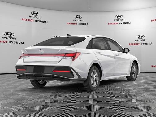 Serenity White 2026 Hyundai ELANTRA SE