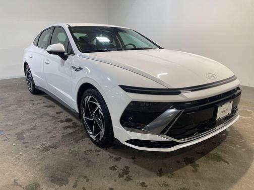 2026 Hyundai SONATA SEL