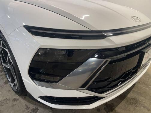 2026 Hyundai SONATA SEL