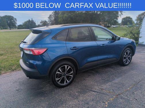 2022 Ford Escape SE